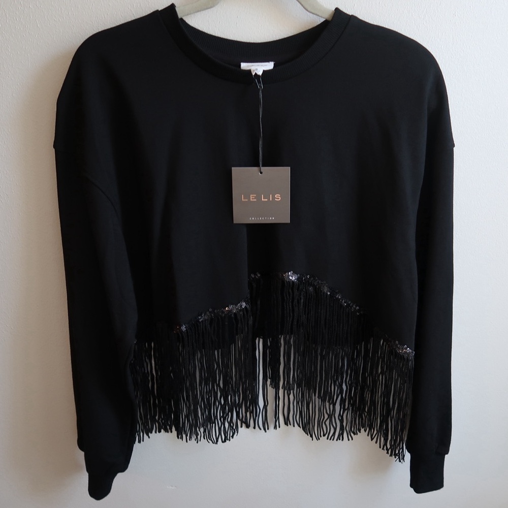 Le Lis Women’s Fringe Sequin Cropped Sweatshirt